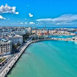 Olimpia House - Station Apartament Bari