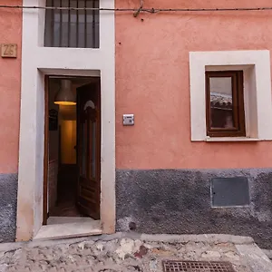 https://the-godfathers-little-mansion.sicilyhotelsitaly.net